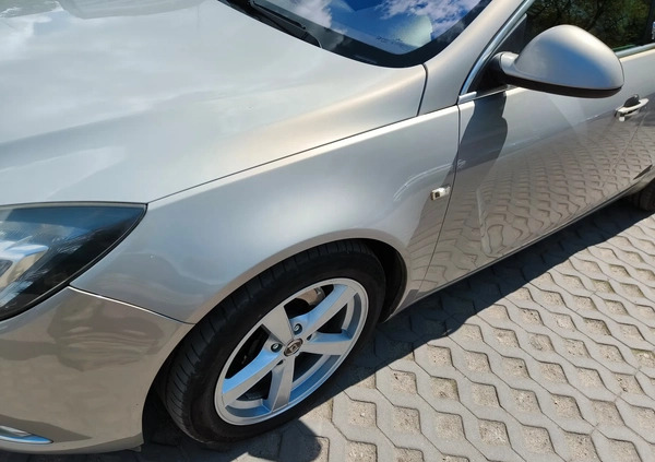 Opel Insignia cena 26900 przebieg: 161000, rok produkcji 2009 z Łódź małe 301